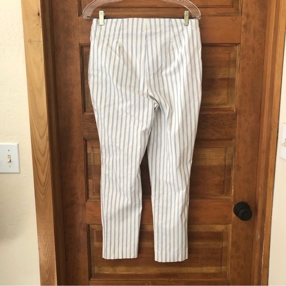 Chico/ Woman’s/Basic pull up Slit Ankle Pants / blue and white stripe / 1R-US 8R - Picture 5 of 7